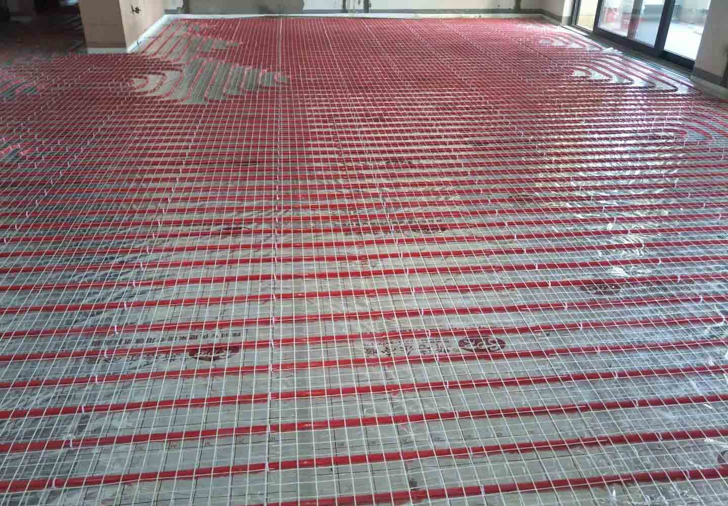 1646118032849389.jpg 地暖安裝1.jpg