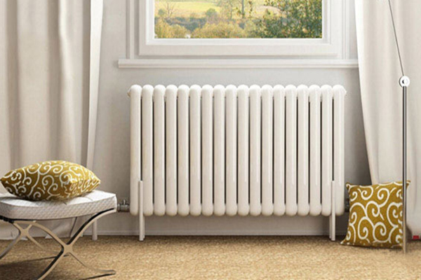 地暖好還是暖氣好？?jī)商追孔幼∠聛?lái)，終于知道怎么選了