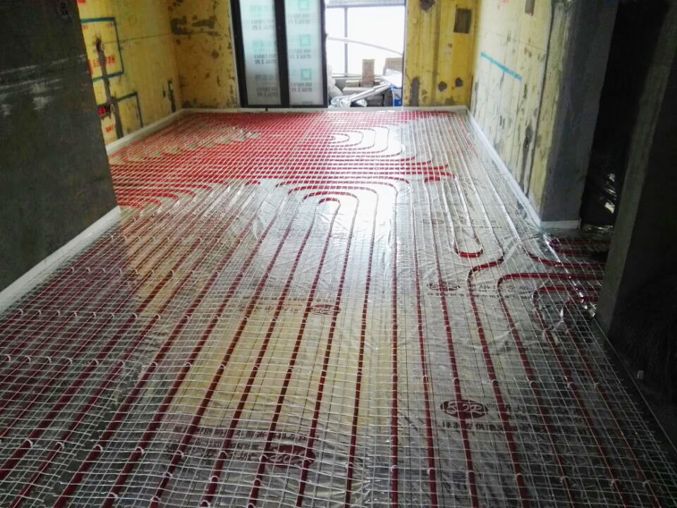 地暖不回填可以直接鋪地磚嗎？